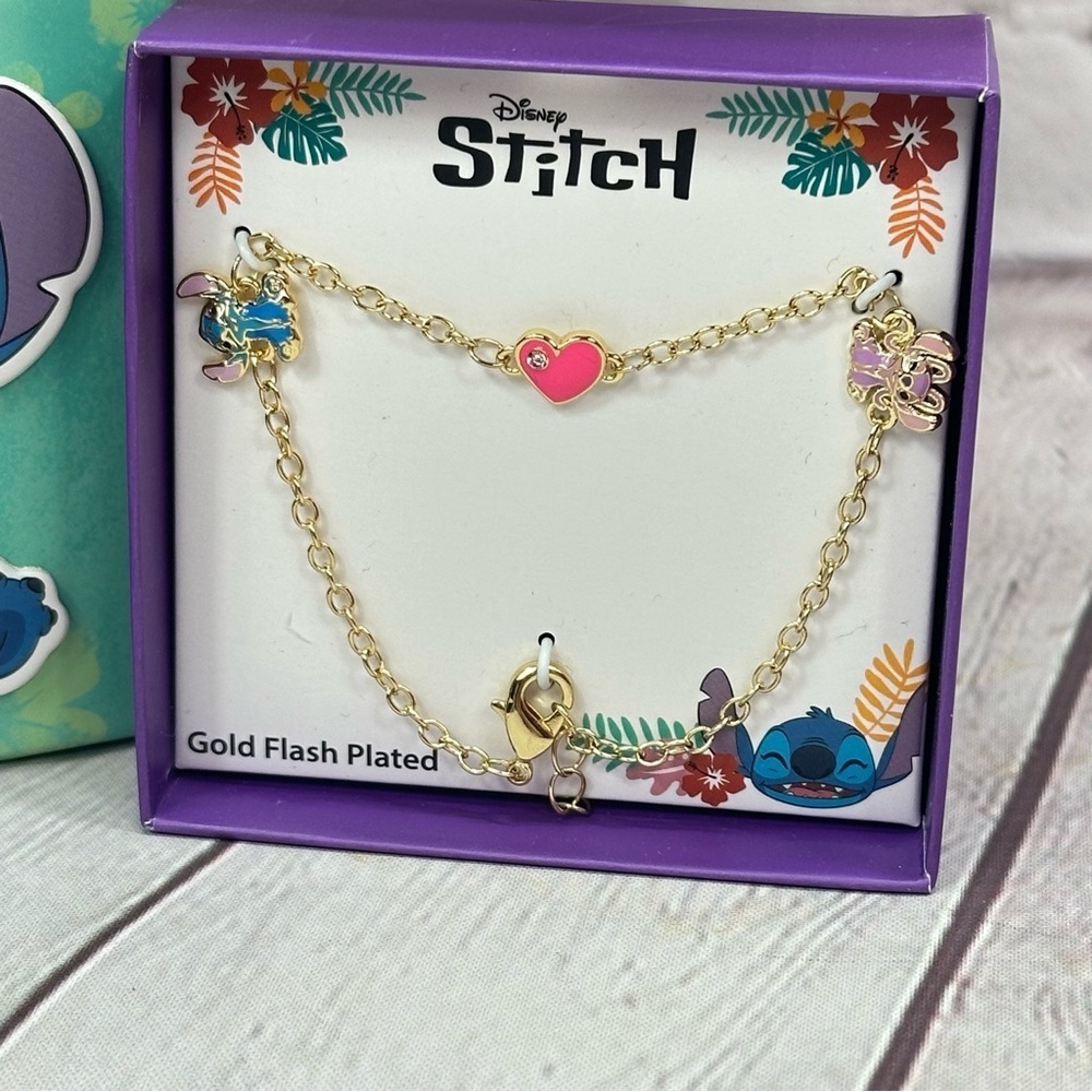 NWT Disney Angel & Stitch Gold flash plated Charm Bracelet heart fandom kidcore - Picture 2 of 4